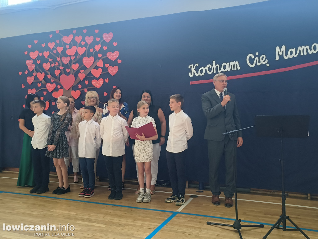 Polsko-ukraiński Dzień Mamy w SP 4 (FOTO-GALERIA)