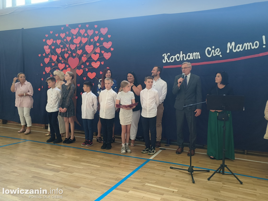 Polsko-ukraiński Dzień Mamy w SP 4 (FOTO-GALERIA)