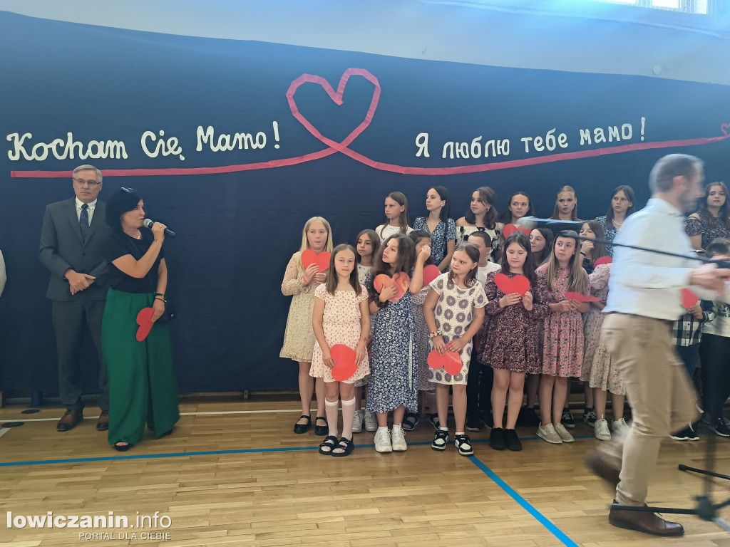 Polsko-ukraiński Dzień Mamy w SP 4 (FOTO-GALERIA)