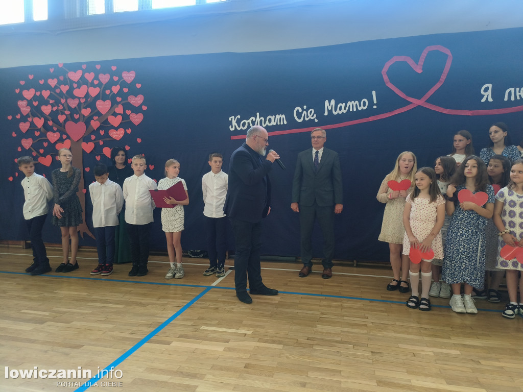 Polsko-ukraiński Dzień Mamy w SP 4 (FOTO-GALERIA)