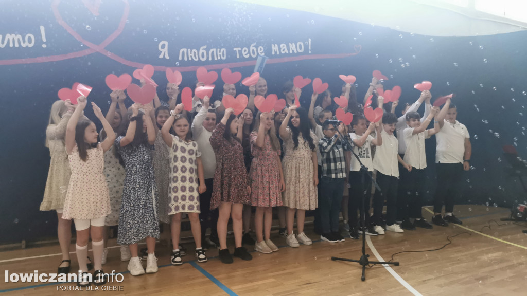 Polsko-ukraiński Dzień Mamy w SP 4 (FOTO-GALERIA)