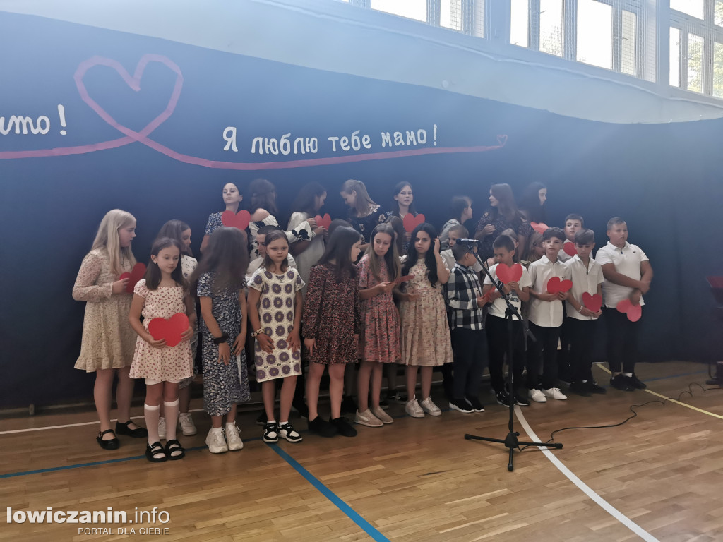 Polsko-ukraiński Dzień Mamy w SP 4 (FOTO-GALERIA)