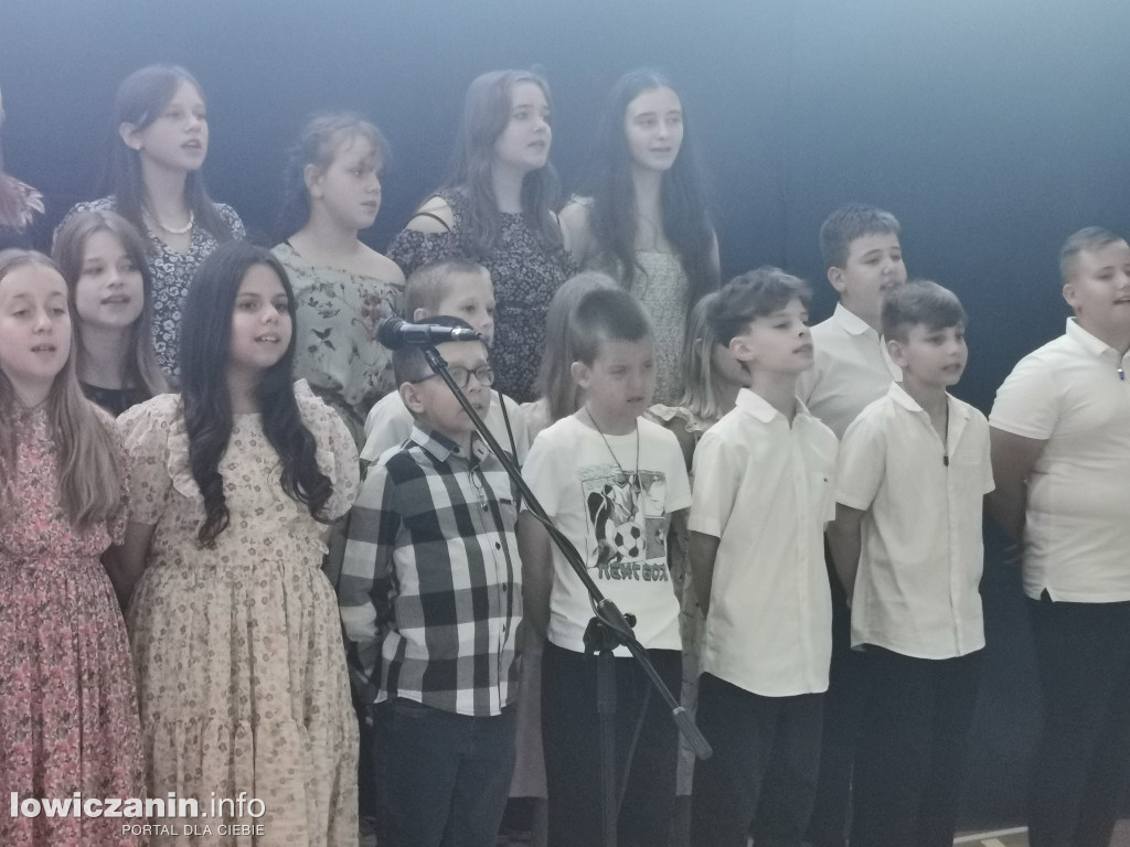 Polsko-ukraiński Dzień Mamy w SP 4 (FOTO-GALERIA)