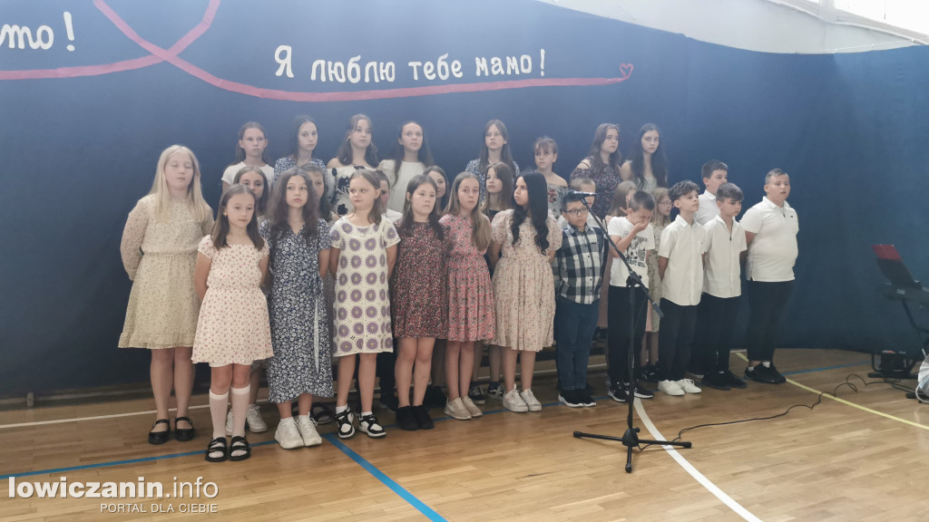 Polsko-ukraiński Dzień Mamy w SP 4 (FOTO-GALERIA)
