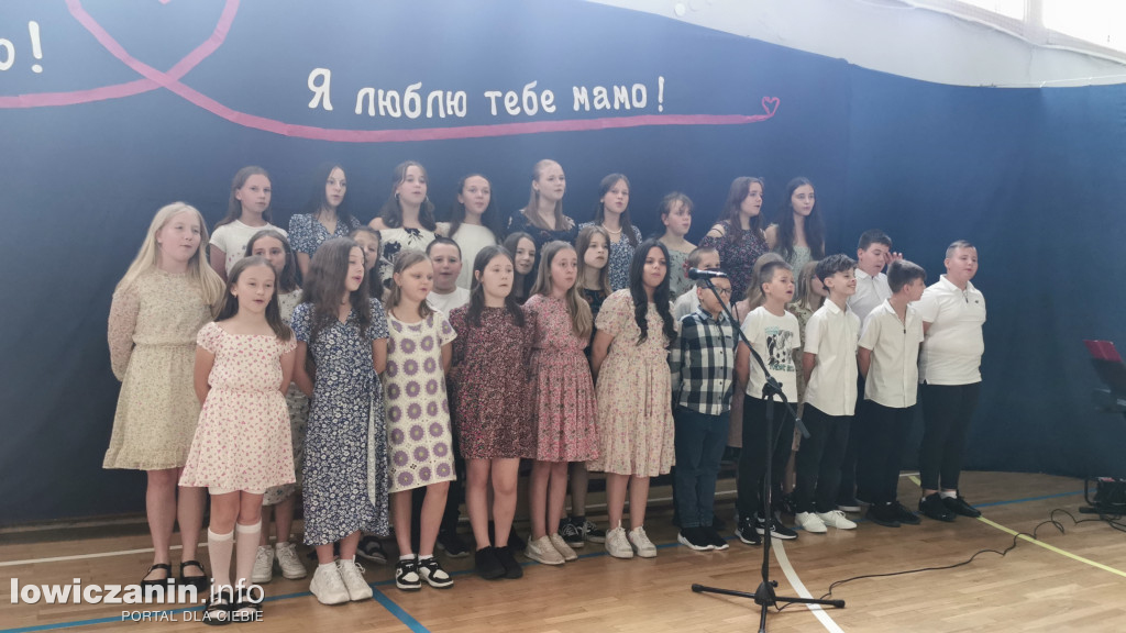 Polsko-ukraiński Dzień Mamy w SP 4 (FOTO-GALERIA)