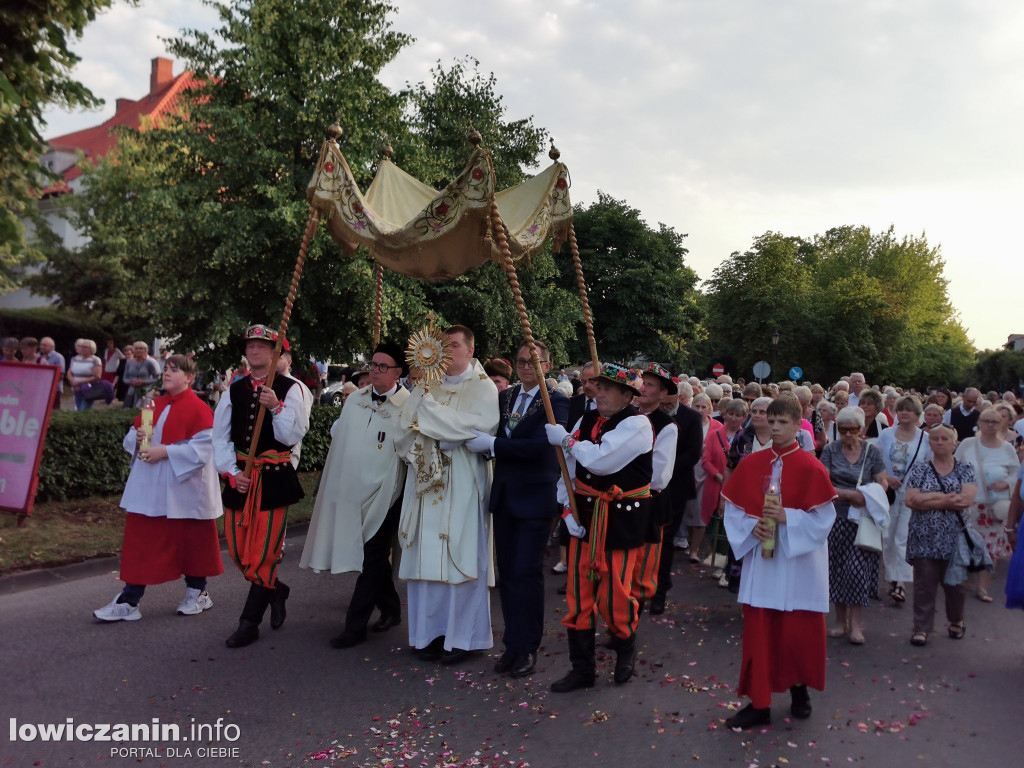 Procesja w oktawę Bożego Ciała w Łowiczu