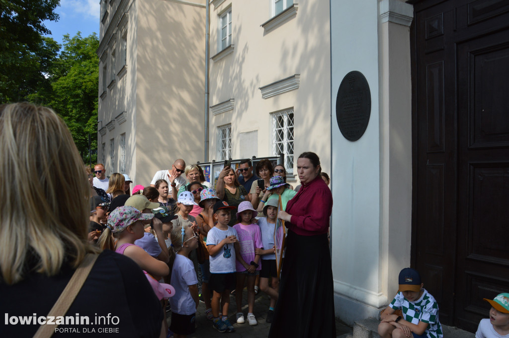 Spacer z przewodnikiem PTTK z okazji Dnia Dziecka