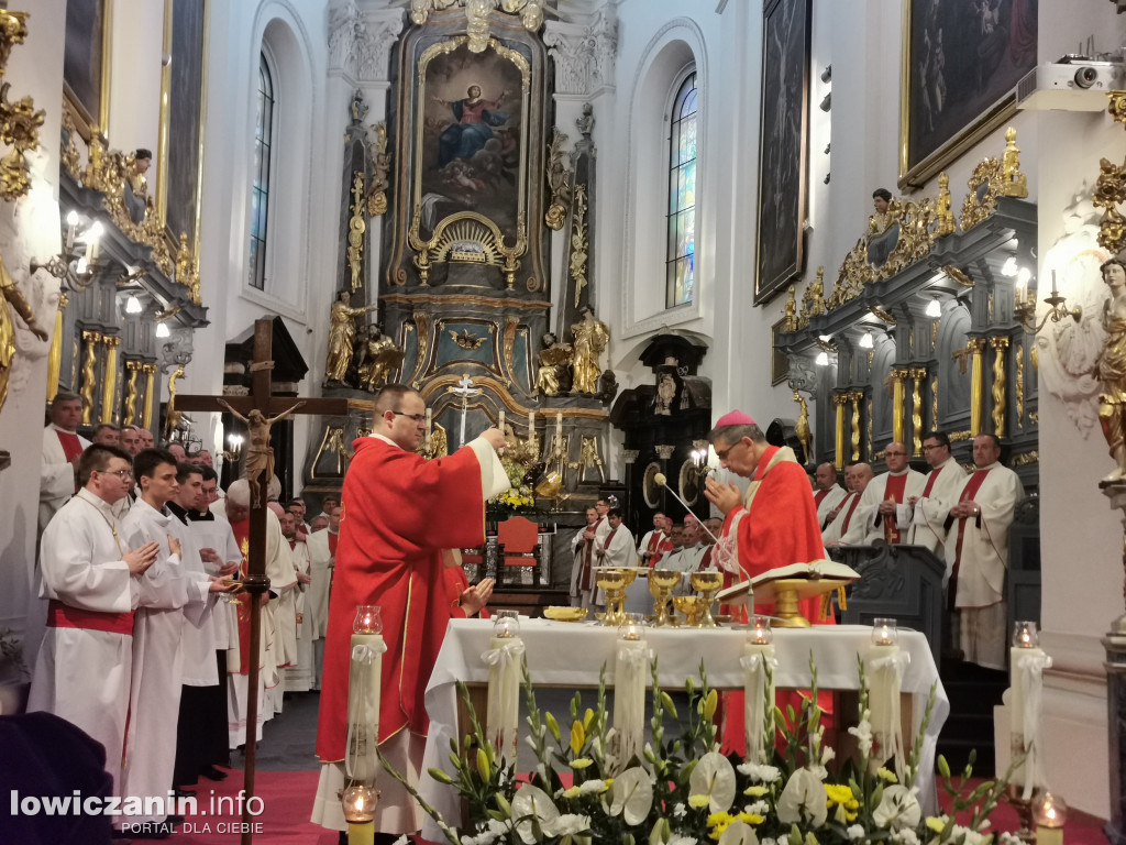 Relikwie dotarły do Katedry