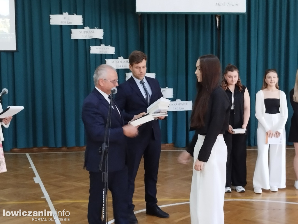 Łowicz. Zakończenie roku szkolnego na Blichu