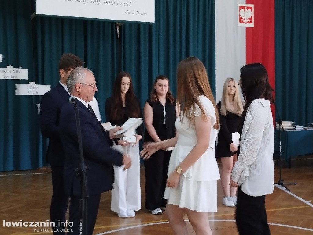 Łowicz. Zakończenie roku szkolnego na Blichu