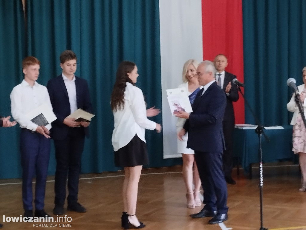 Łowicz. Zakończenie roku szkolnego na Blichu