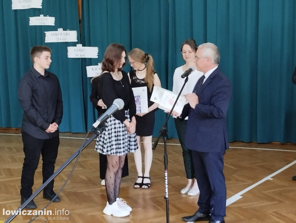 Łowicz. Zakończenie roku szkolnego na Blichu