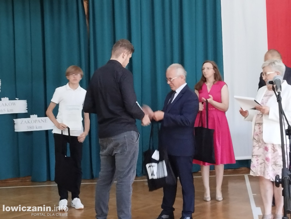 Łowicz. Zakończenie roku szkolnego na Blichu