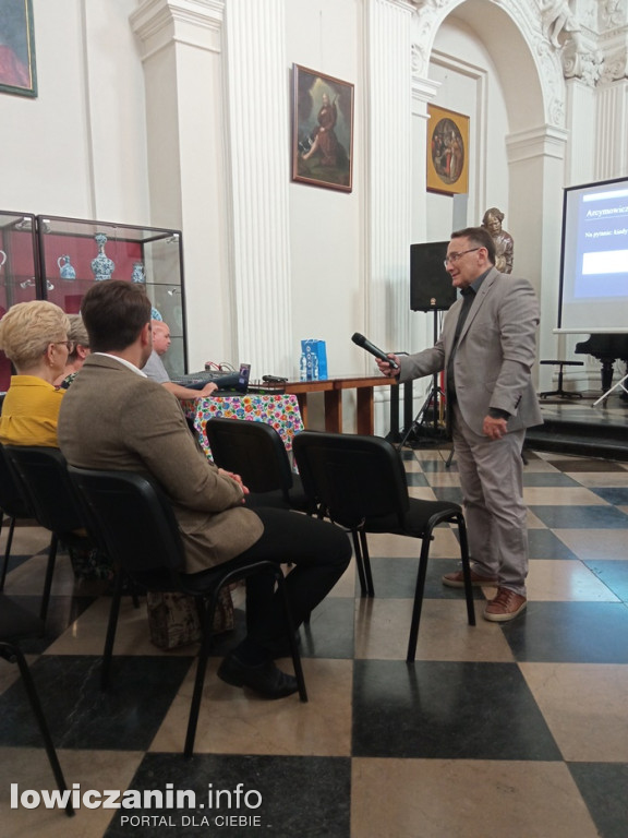 Wykład profesora Gałkowskiego