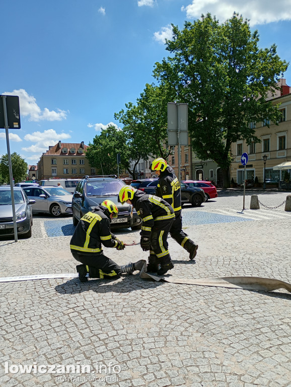 Ponad 100 strażaków w łowickiej Katedrze