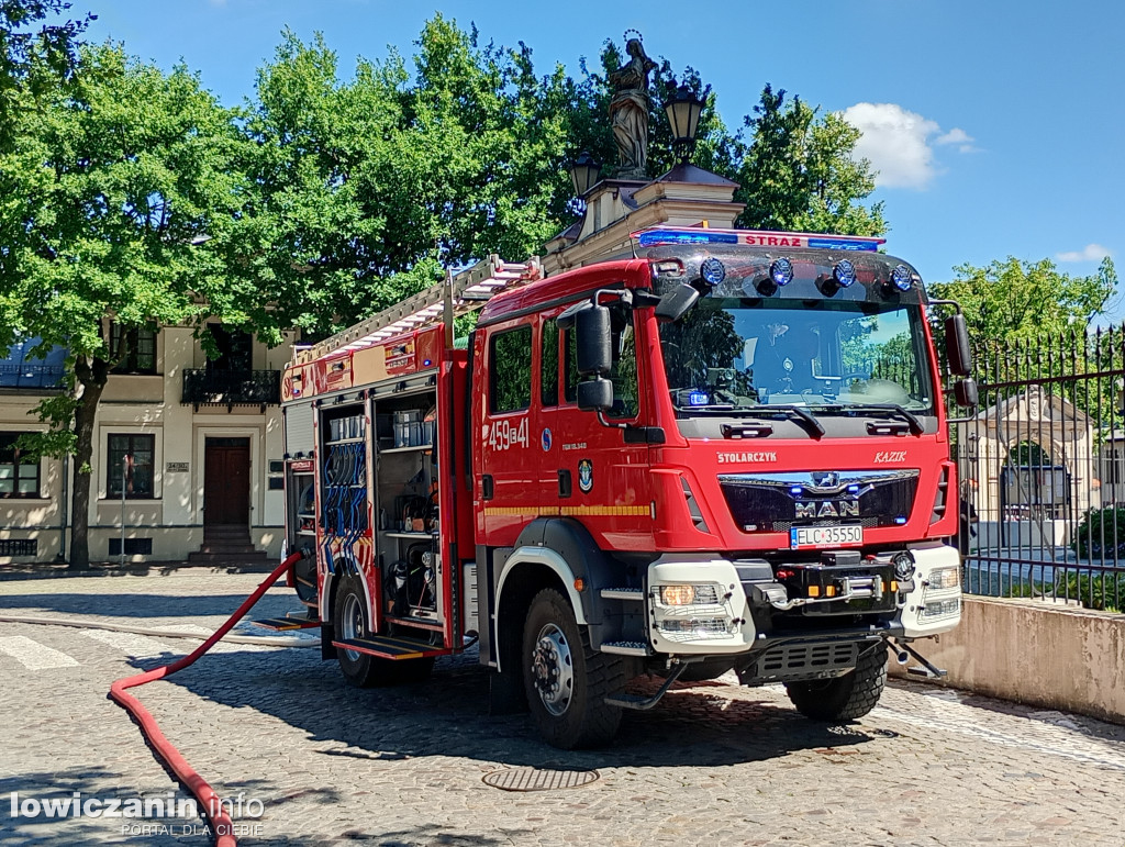 Ponad 100 strażaków w łowickiej Katedrze