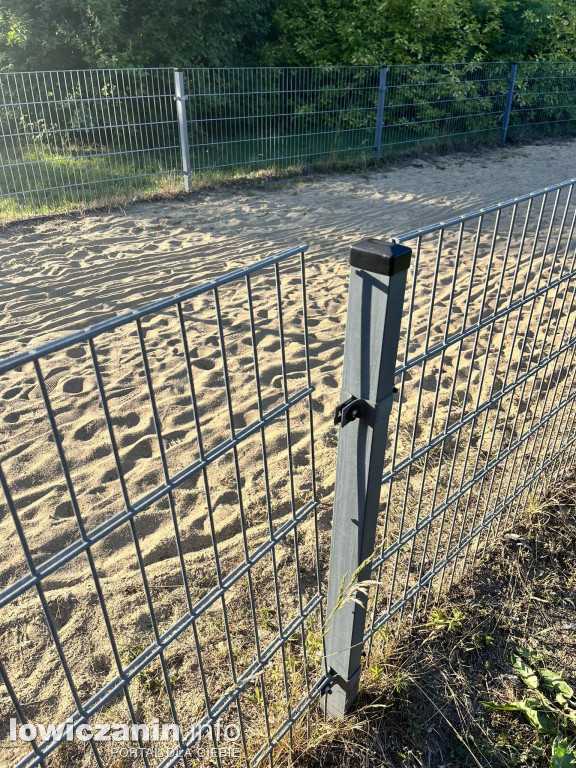 Czy dzieci mogą tu bezpiecznie się bawić?