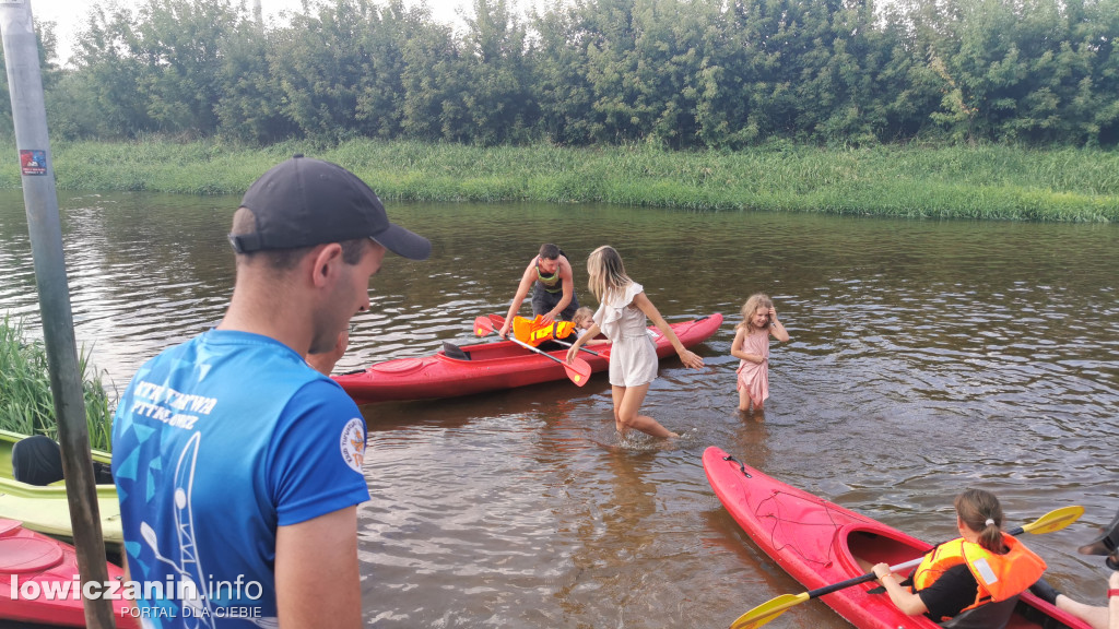 Wakacje z Tratwą na Fali