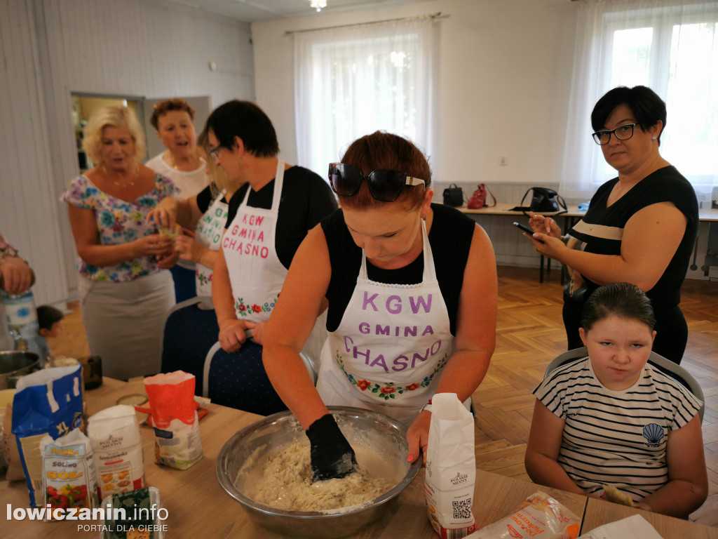 Warsztaty pieczenia chleba w Chąśnie