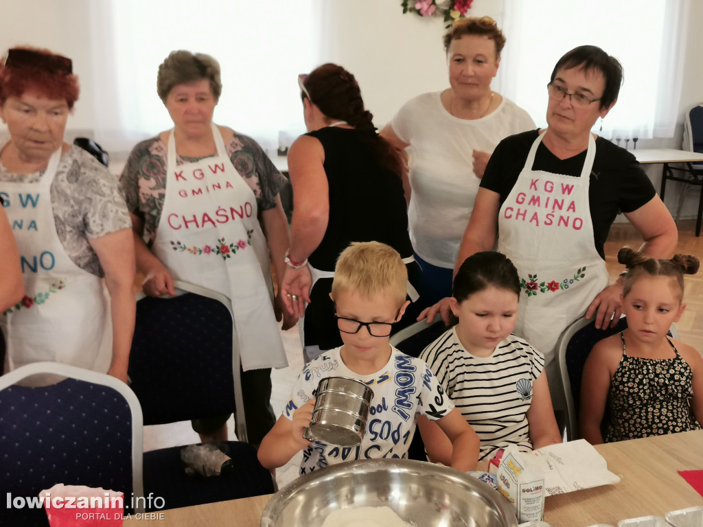 Warsztaty pieczenia chleba w Chąśnie