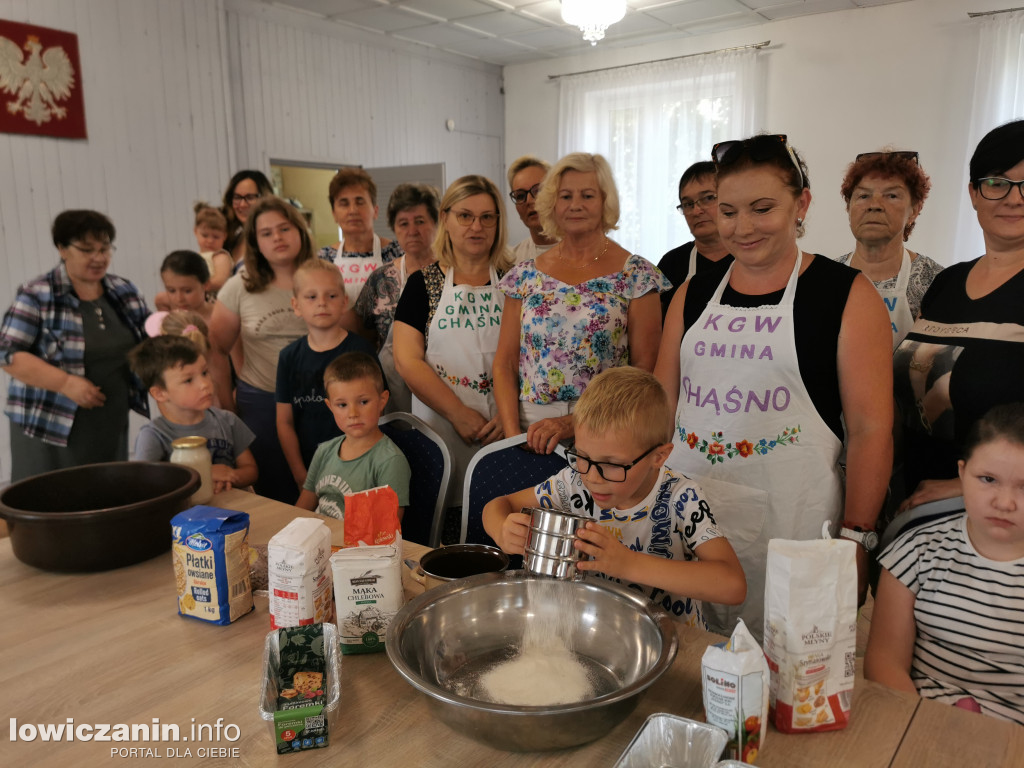 Warsztaty pieczenia chleba w Chąśnie