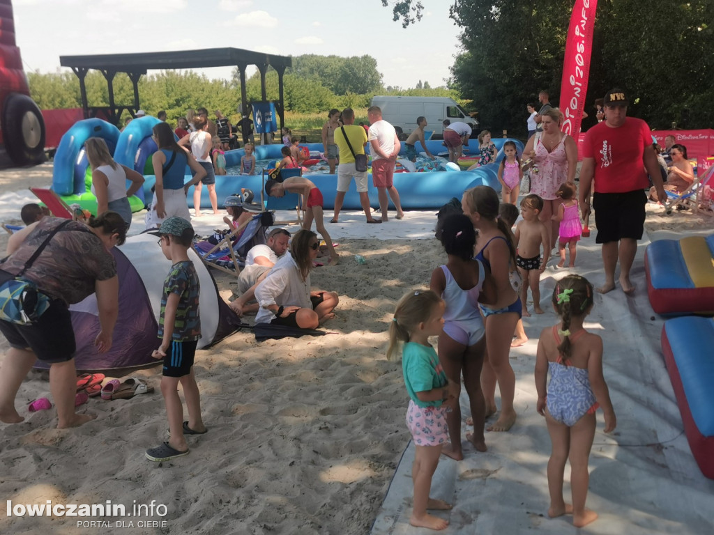 Strefa Summer na plaży nad Bzurą