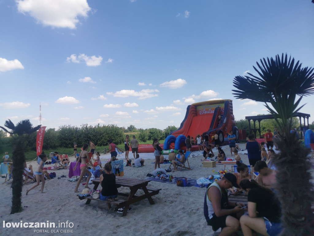 Strefa Summer na plaży nad Bzurą