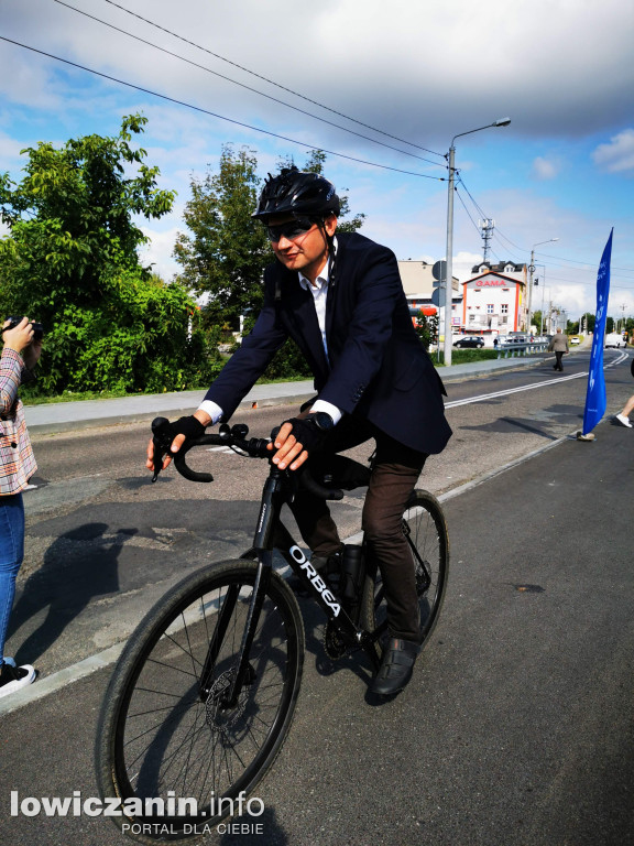 Otwarcie ścieżki rowerowej z Łowicza do Nieborowa
