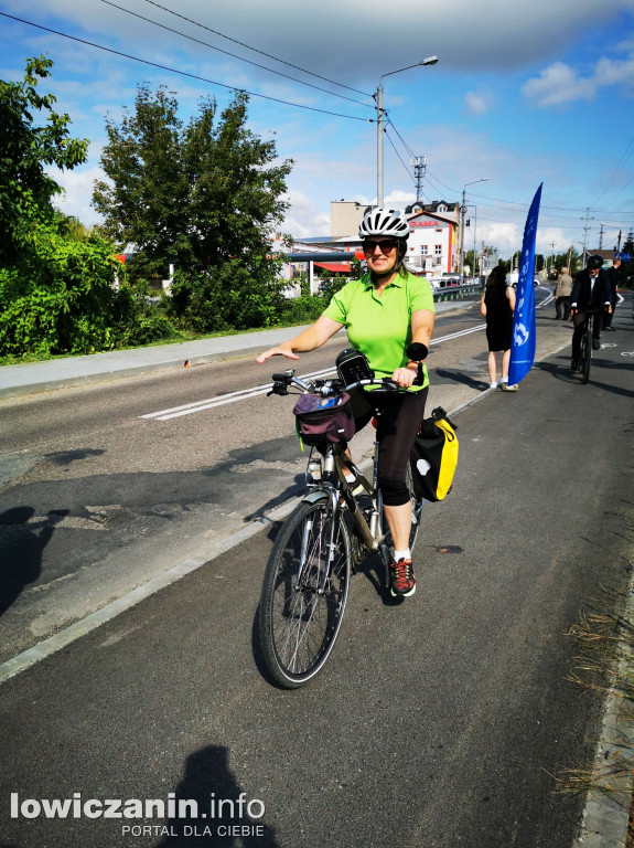 Otwarcie ścieżki rowerowej z Łowicza do Nieborowa
