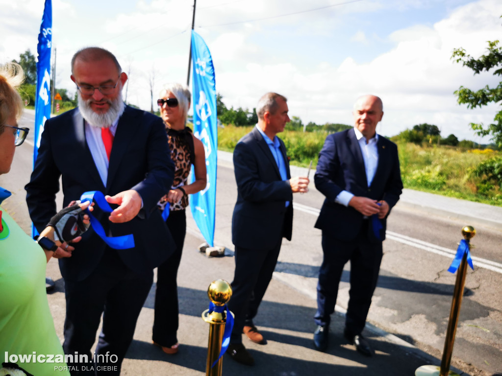 Otwarcie ścieżki rowerowej z Łowicza do Nieborowa