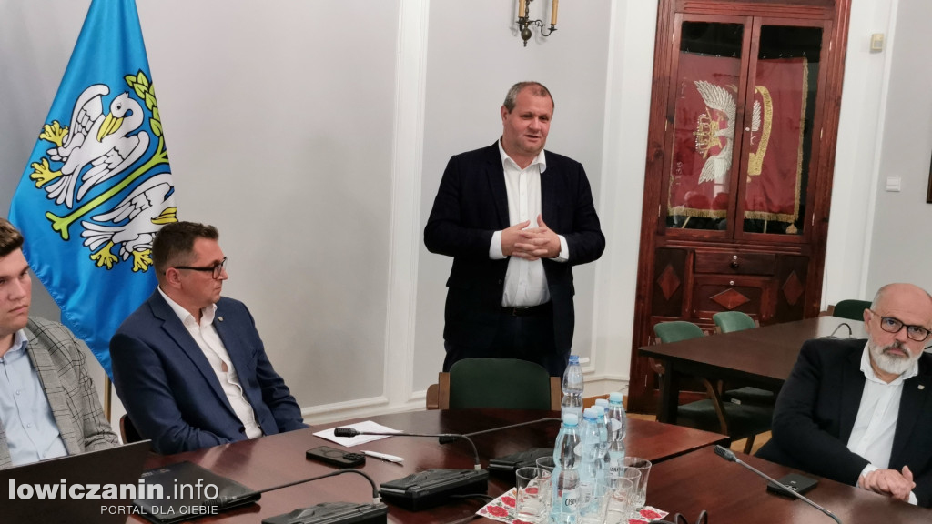 Spotkanie w sprawie geotermii w łowickim ratuszu