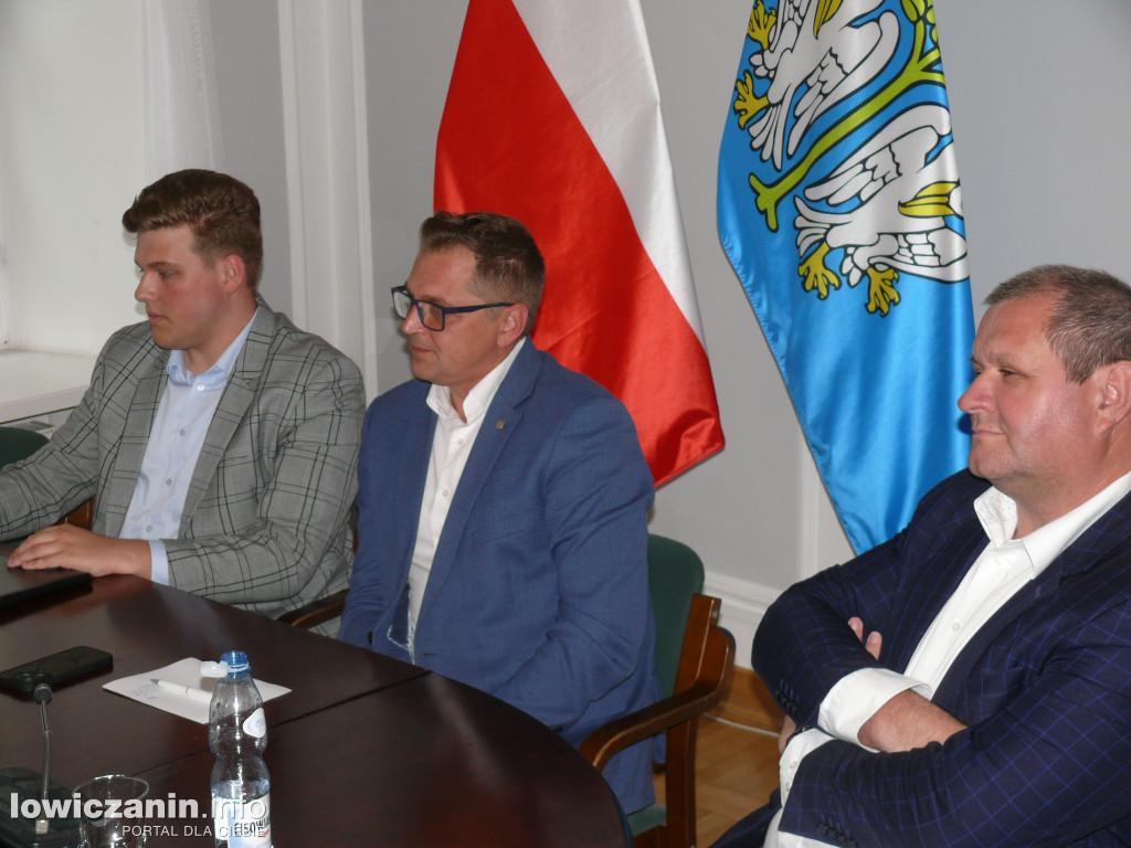 Spotkanie w sprawie geotermii w łowickim ratuszu