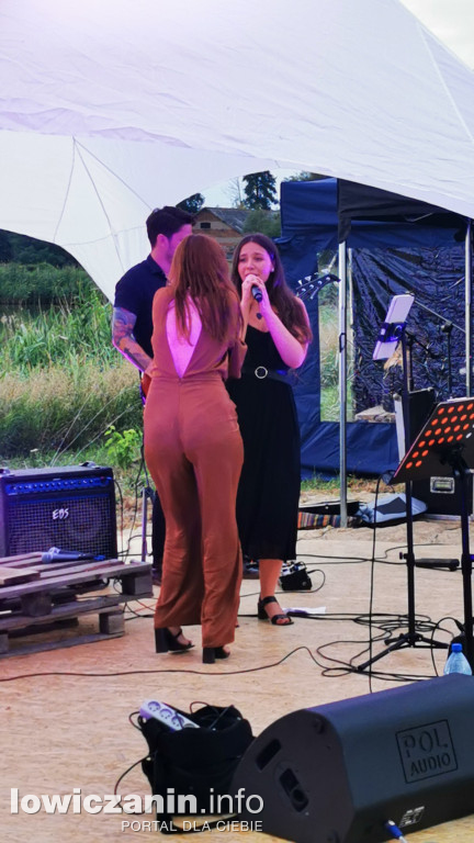 Koncert na Soplu przy winnicy