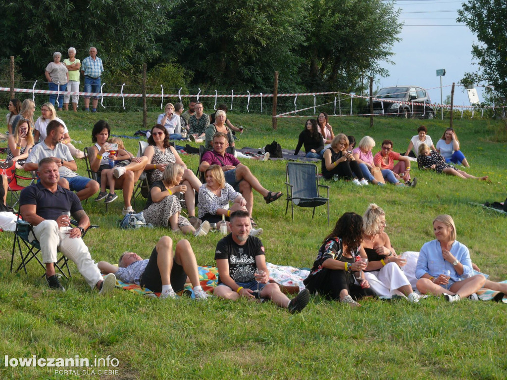 Koncert na Soplu przy winnicy