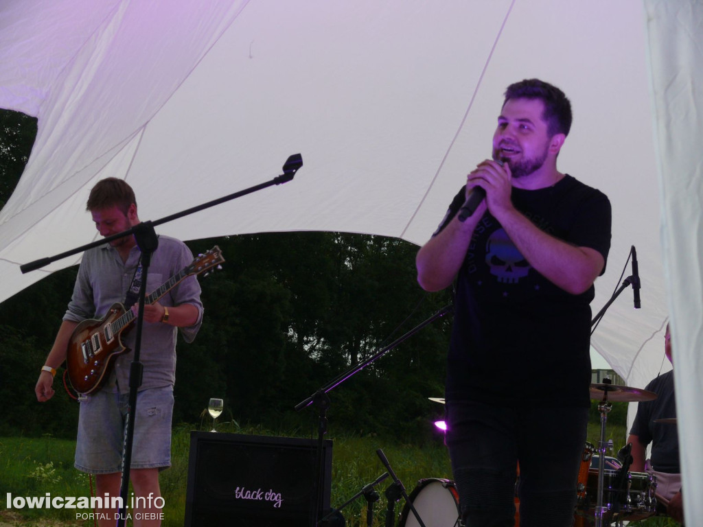 Koncert na Soplu przy winnicy