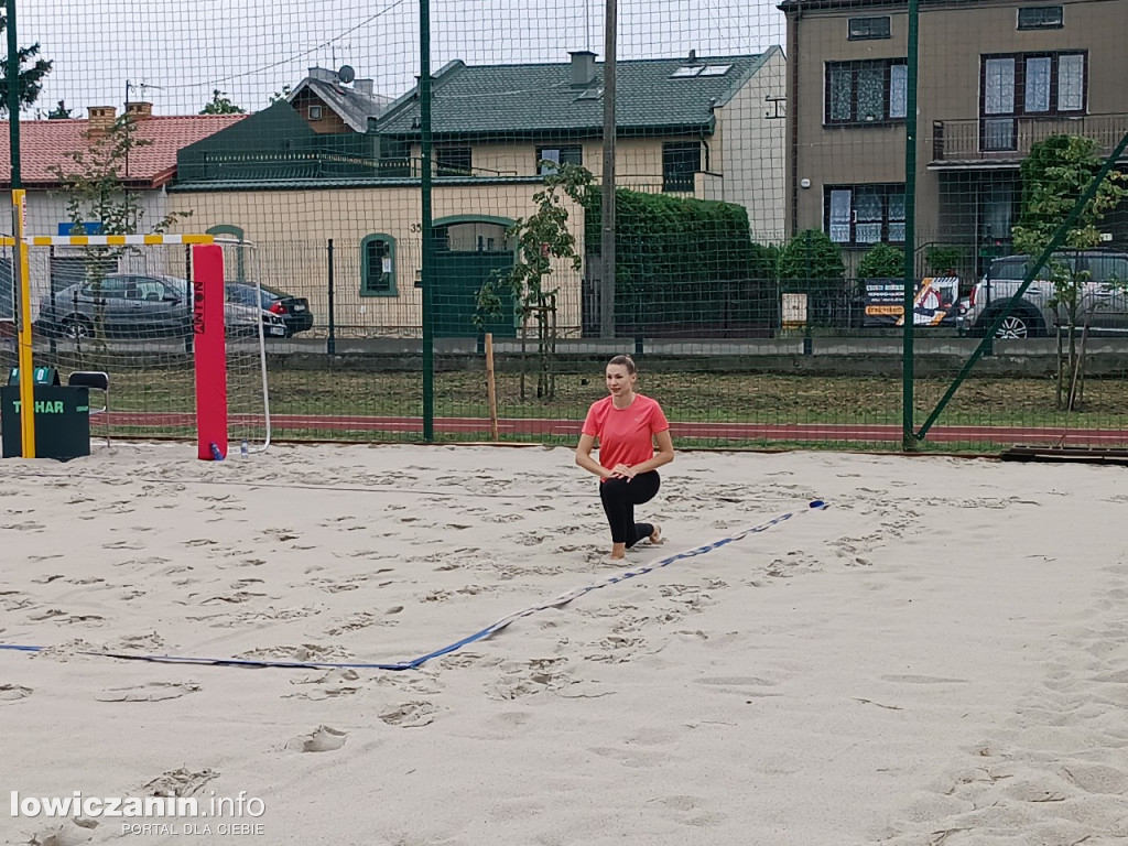 I Powiatowe Mistrzostwa Łowicza w piłkę plażową