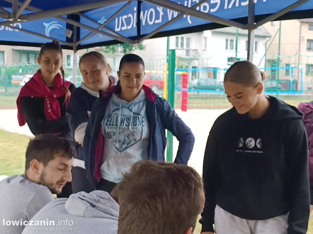 I Powiatowe Mistrzostwa Łowicza w piłkę plażową