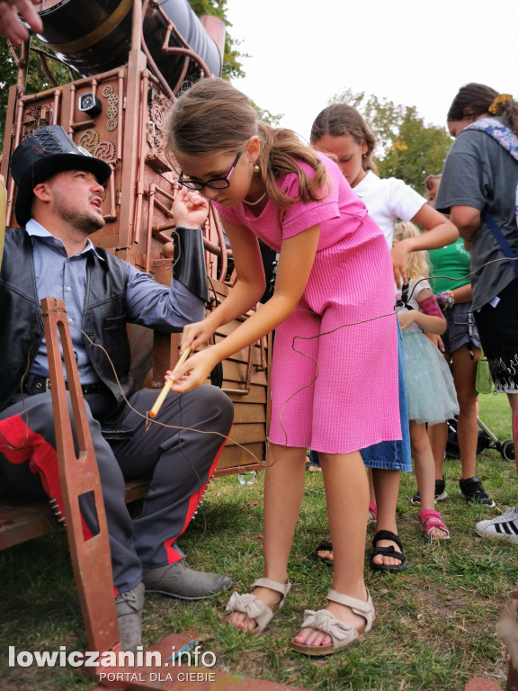 Piknik Artmachiny w Głownie.