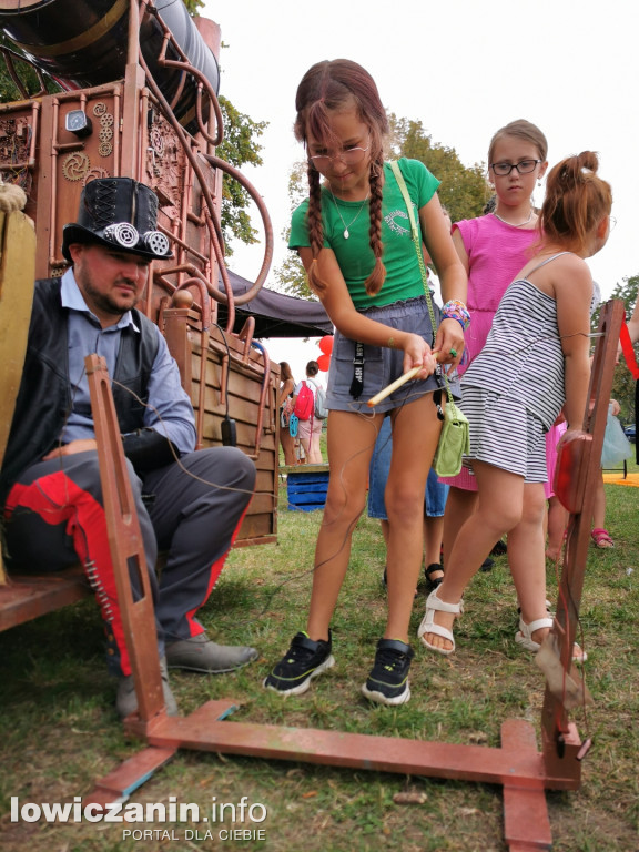 Piknik Artmachiny w Głownie.
