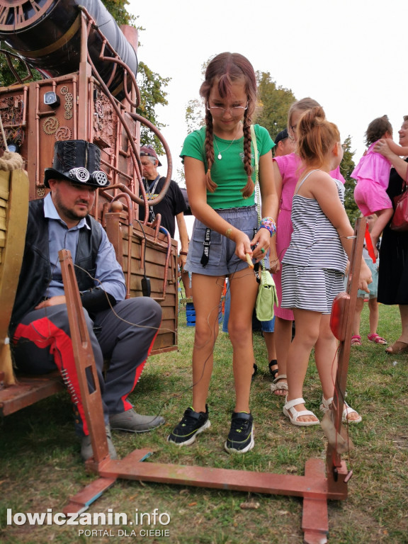 Piknik Artmachiny w Głownie.