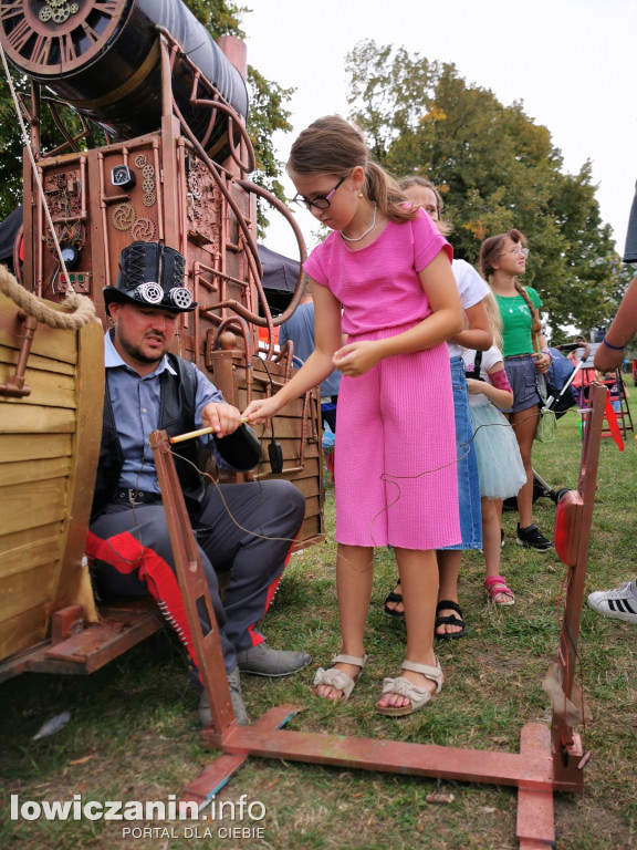 Piknik Artmachiny w Głownie.