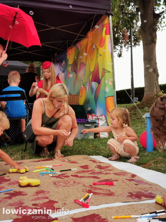 Piknik Artmachiny w Głownie.