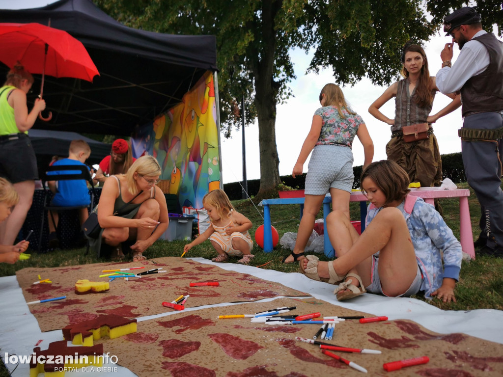 Piknik Artmachiny w Głownie.