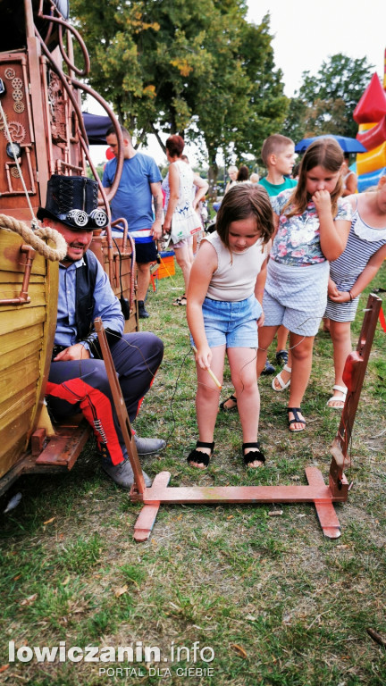 Piknik Artmachiny w Głownie.
