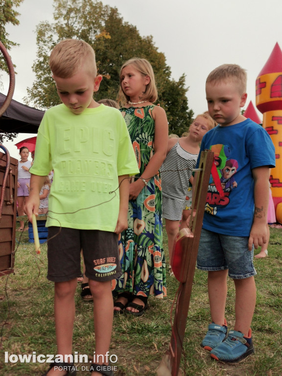 Piknik Artmachiny w Głownie.