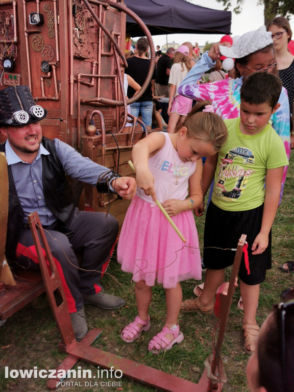 Piknik Artmachiny w Głownie.
