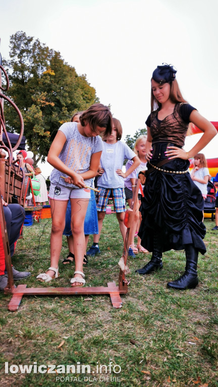 Piknik Artmachiny w Głownie.