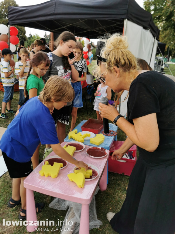 Piknik Artmachiny w Głownie.