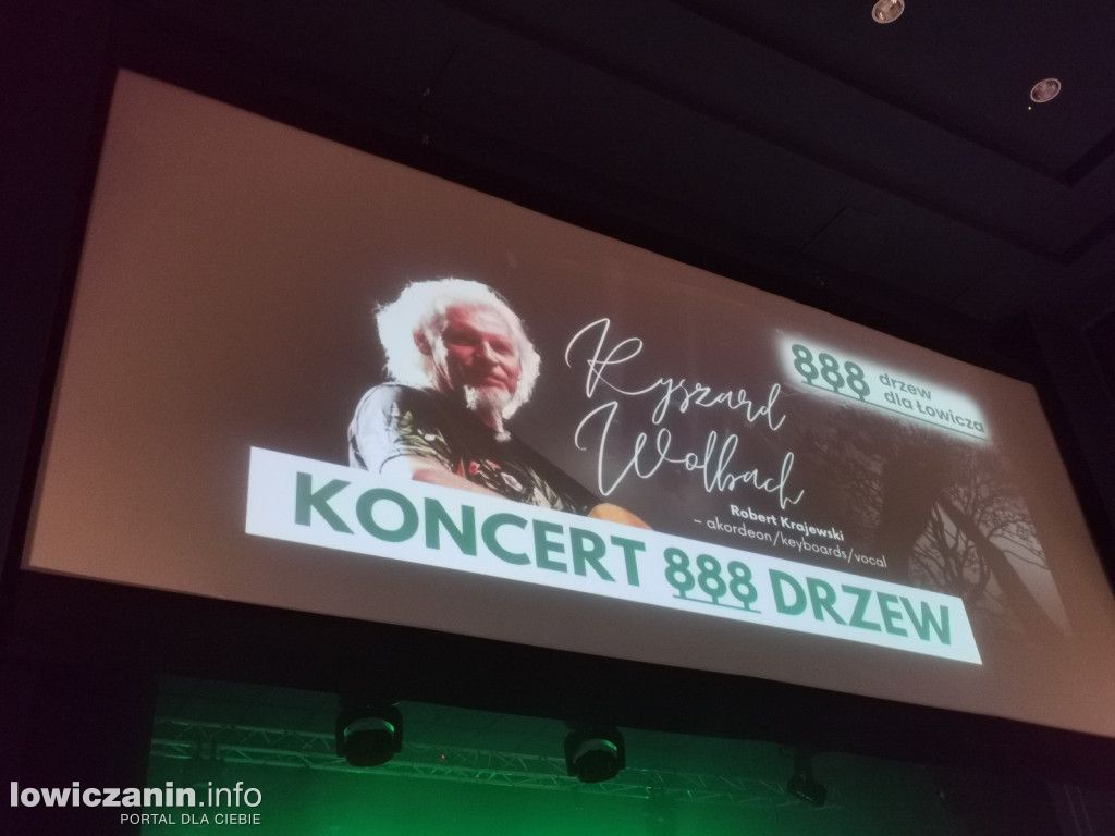 Koncert 888 drzew dla Łowicza w ŁOK