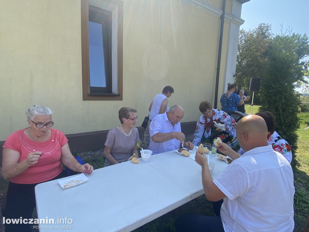 Bartłomiejki  w Domaniewicach.
